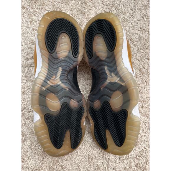 Nike Air Jordan 11 Low Retro Closing Ceremony Size 5.5 Youth - Picture 4 of 6